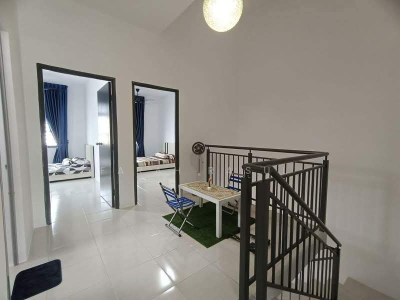 Rumah Teres 2 Tingkat untuk Disewa di Scientex Bandar Jasin (Jasin) - Farah Rasul - PropertyGuru.com.my