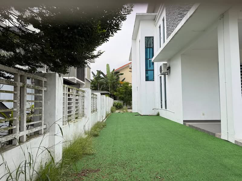 Bungalow for Sale in Taman Bukit Dahlia (Pasir Gudang) - Fu Heng Chong - Exterior - PropertyGuru.com.my
