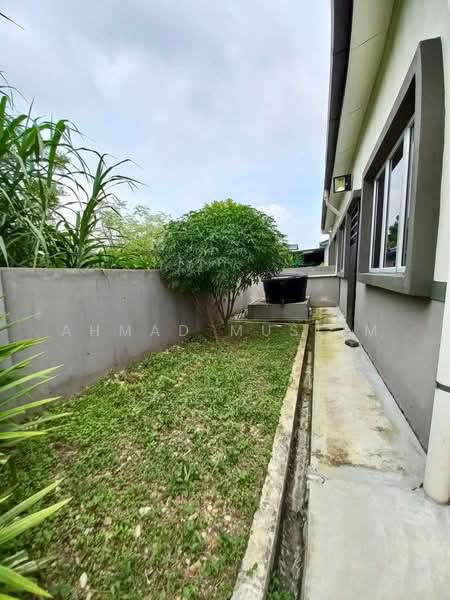 Rumah Berkembar untuk Dijual di Shah Alam (Selangor) - Ahmad Muslim - Exterior - PropertyGuru.com.my