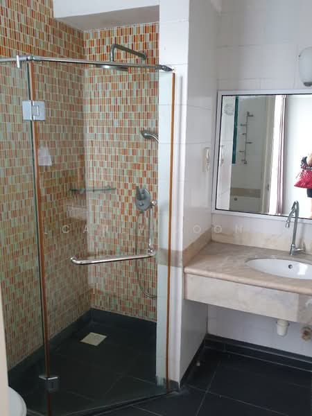 Condominium for Sale at The Straits View Condominium - Carly Voon - Bathroom - PropertyGuru.com.my