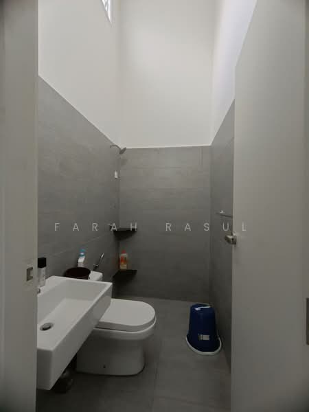 Rumah Berkembar untuk Disewa di Krubong (Melaka) - Farah Rasul - Bathroom - PropertyGuru.com.my