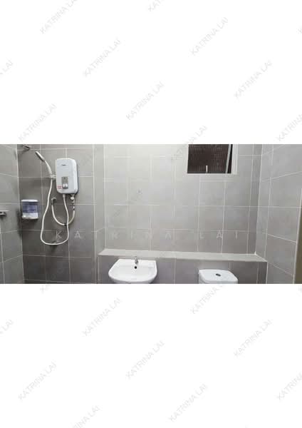 Pangsapuri untuk Disewa di Idaman Abadi - Katrina Lai - Bathroom - PropertyGuru.com.my