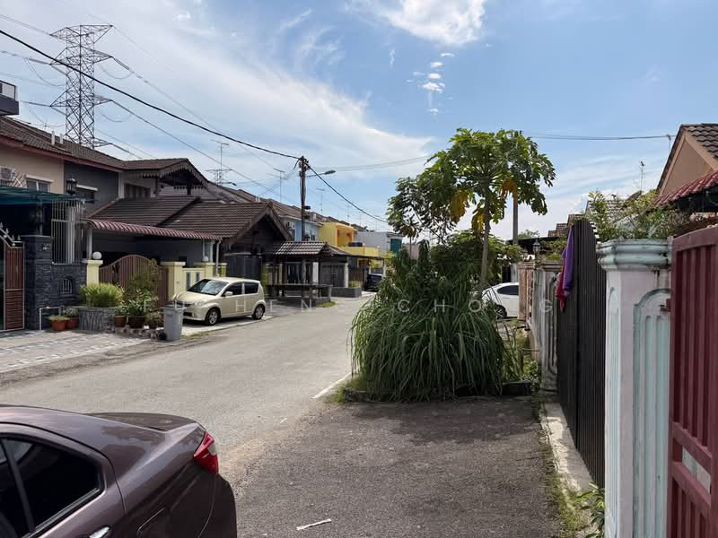 Rumah Teres 1 Tingkat untuk Dijual di Taman Sri Putri (Kulai) - Fu Heng Chong - Exterior - PropertyGuru.com.my
