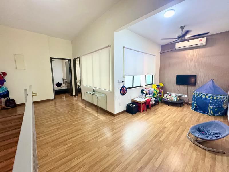 2-storey Terraced House for Sale in Denai Alam (Shah Alam) - Ahmad Muslim - Living Room - PropertyGuru.com.my