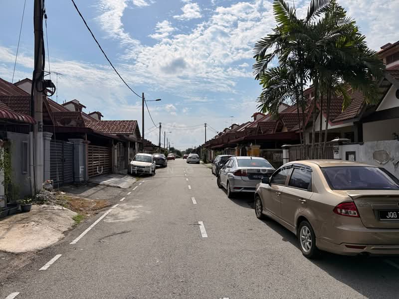 Rumah Teres 1 Tingkat untuk Dijual di Bandar Indahpura (Kulai) - Fu Heng Chong - Exterior - PropertyGuru.com.my