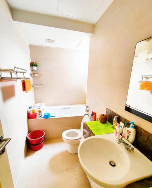 Condominium for Sale at Ara Hill Condominium - Ryan Soo - Bathroom - PropertyGuru.com.my