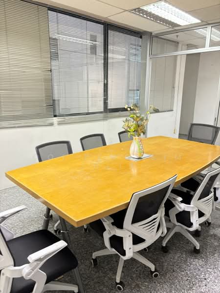 Office for Sale in KLCC (KL City Centre) - Ooi Peng Sim Julie - Interior - PropertyGuru.com.my
