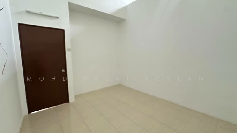 Semi-Detached House for Sale in Bandar Baru Salak Tinggi (Sepang) - Mohd Nazri Roslan - PropertyGuru.com.my