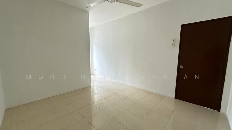 Semi-Detached House for Sale in Bandar Baru Salak Tinggi (Sepang) - Mohd Nazri Roslan - PropertyGuru.com.my