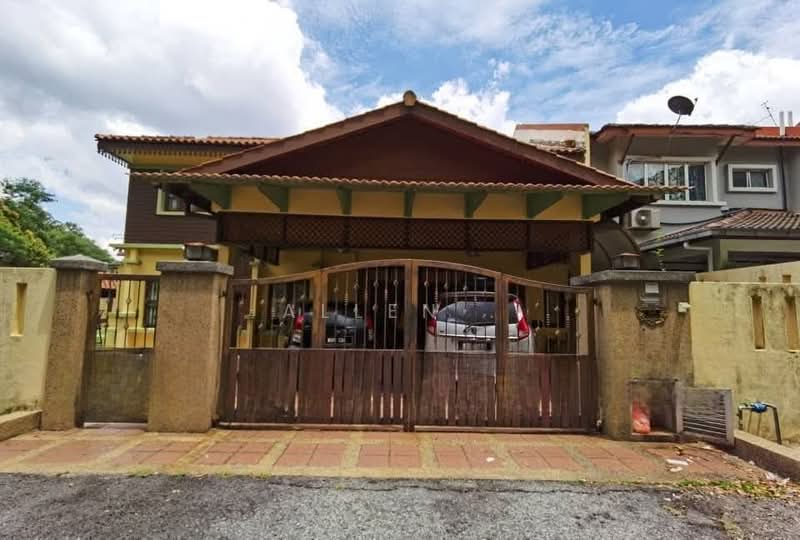 Rumah Teres 2 Tingkat untuk Dijual di Taman Prima Saujana (Kajang) - Allen . - Exterior - PropertyGuru.com.my
