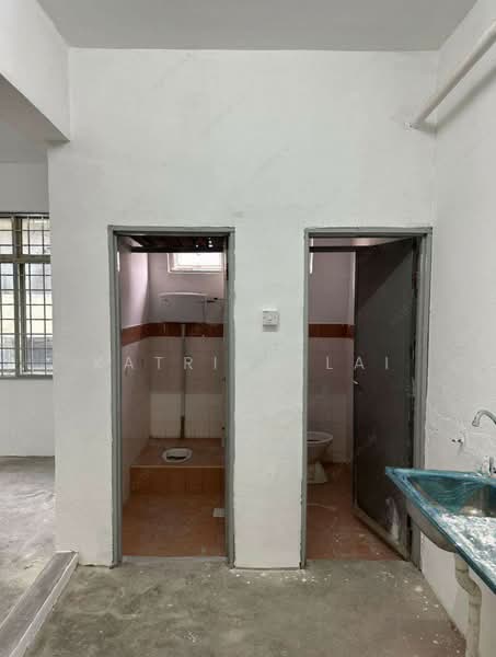 Office for Rent in Bandar Kajang (Kajang) - Katrina Lai - Bathroom - PropertyGuru.com.my