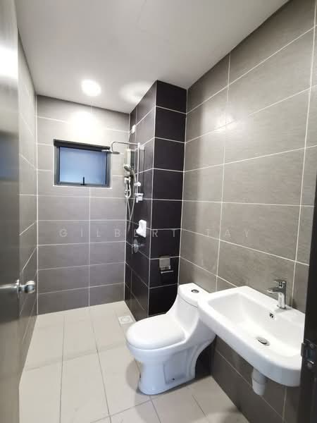Condominium for Rent at The Henge - Gilbert Tay - Bathroom - PropertyGuru.com.my