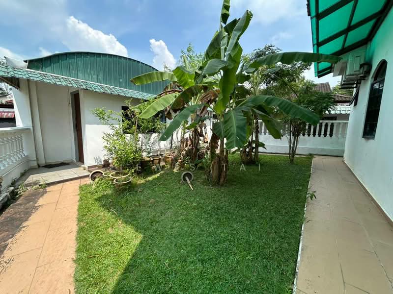 Bungalow for Sale in Taman Kolam Air (Johor Bahru) - Lewis Tai - PropertyGuru.com.my