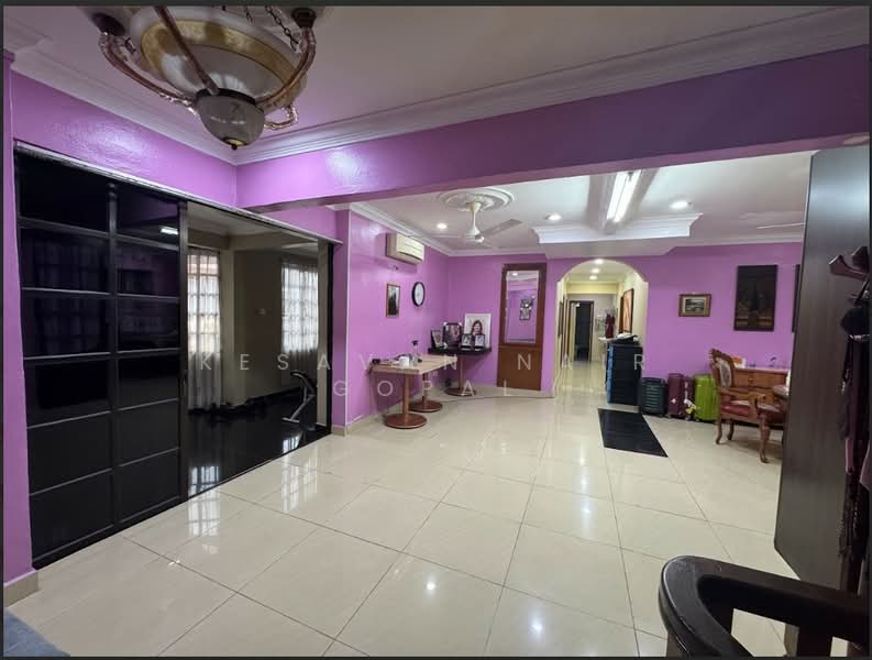 2-storey Terraced House for Sale in Jinjang (Kuala Lumpur) - Kesavan Nair Gopal - Living Room - PropertyGuru.com.my