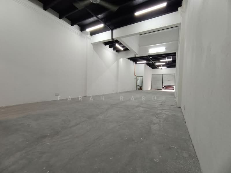 Shop for Rent in Kampung Hulu (Melaka City) - Farah Rasul - Interior - PropertyGuru.com.my