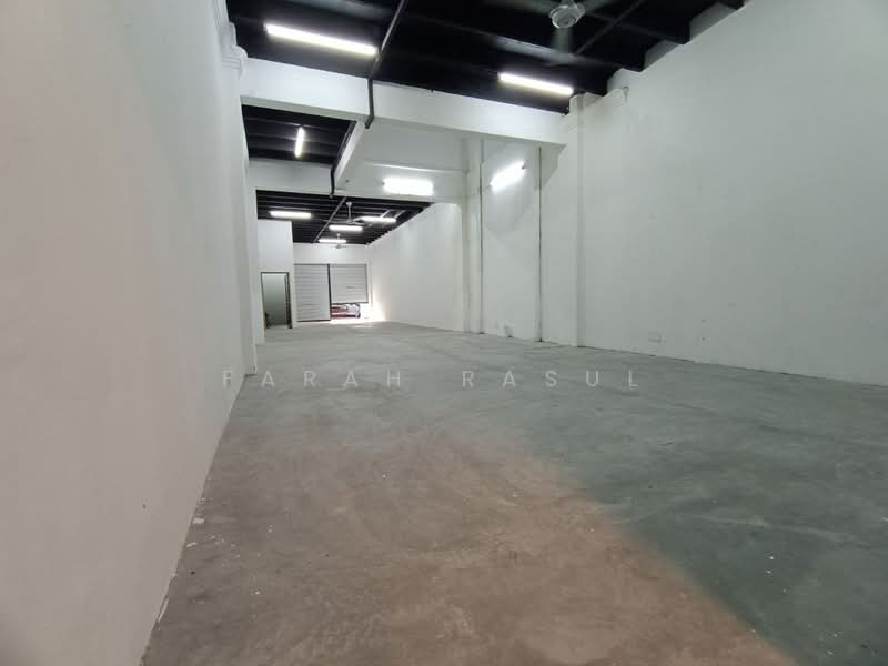 Shop for Rent in Kampung Hulu (Melaka City) - Farah Rasul - Interior - PropertyGuru.com.my