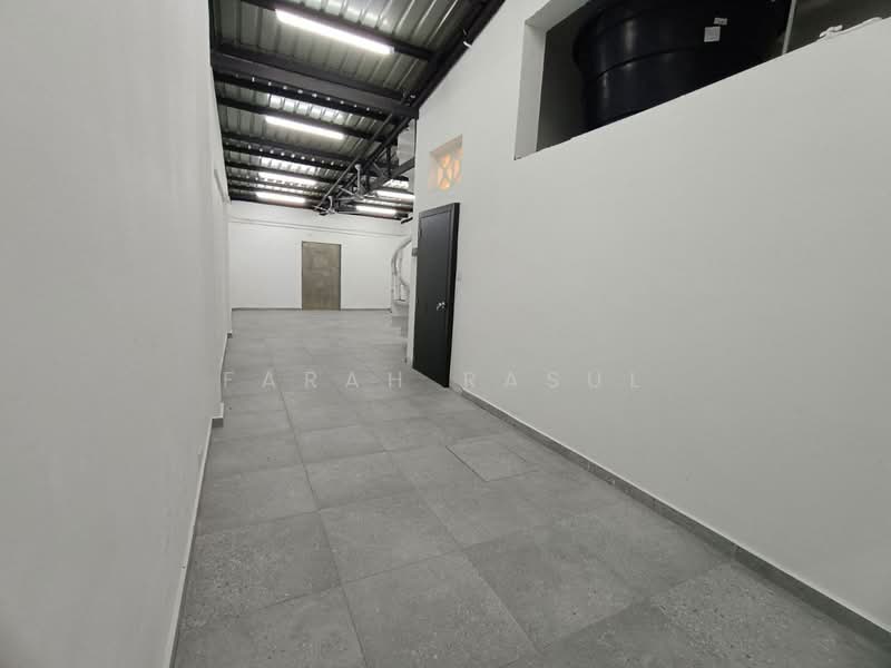 Shop for Rent in Kampung Hulu (Melaka City) - Farah Rasul - Interior - PropertyGuru.com.my