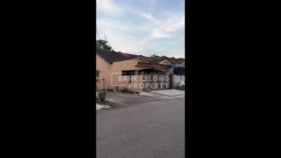 Rumah Teres 1 Tingkat untuk Dijual di Bandar Putra (Kulai) - Fu Heng Chong - PropertyGuru.com.my