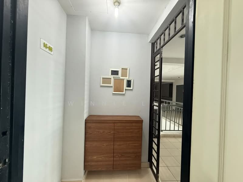 Apartment for Rent at Sri Samudera Apartment (Seaview Residence Suites) - Winnie Lau - Entrance - PropertyGuru.com.my