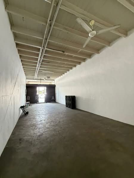 Shop for Sale in George Town (Penang) - Bryan Teng - Interior - PropertyGuru.com.my