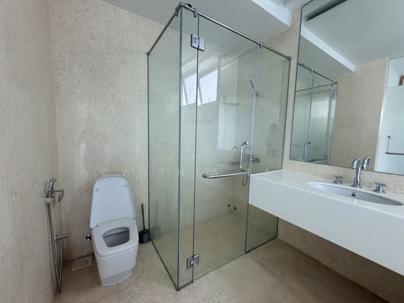 Condominium for Sale at Brunsfield EmbassyView - CYNTHIA TAN - Bathroom - PropertyGuru.com.my