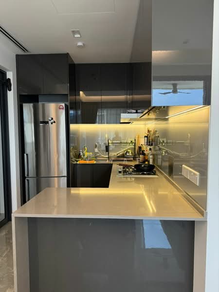 Service Residence for Sale at Park Regent @Desa Park City - SY YAP - Kitchen - PropertyGuru.com.my