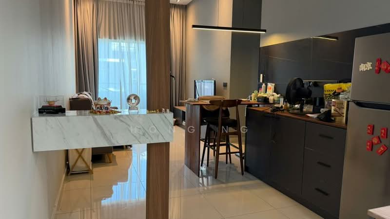 Servis Apartment untuk Dijual di Gaya Resort Homes - Hong Ng - Kitchen - PropertyGuru.com.my