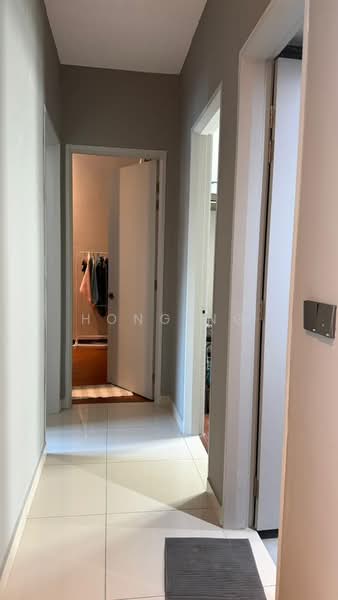 Servis Apartment untuk Dijual di Gaya Resort Homes - Hong Ng - Corridor - PropertyGuru.com.my