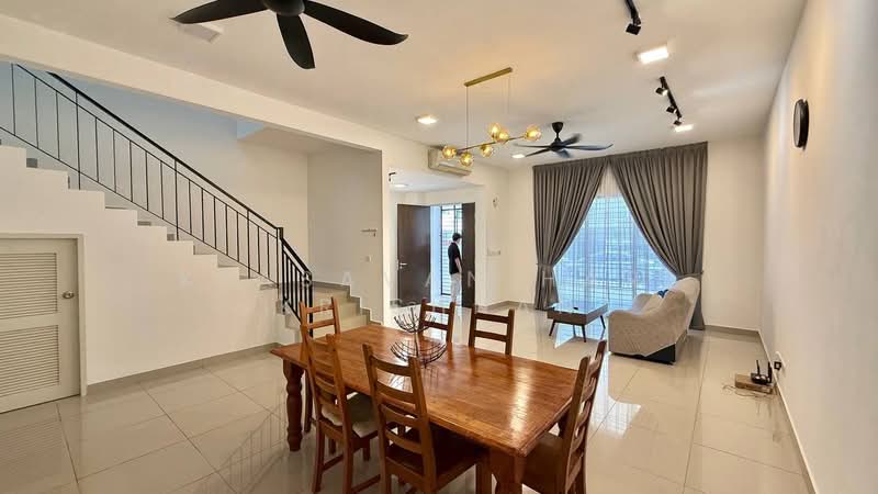2-storey Terraced House for Rent in Cyberjaya (Selangor) - Keasavan Hari Krishnan - Living Room - PropertyGuru.com.my