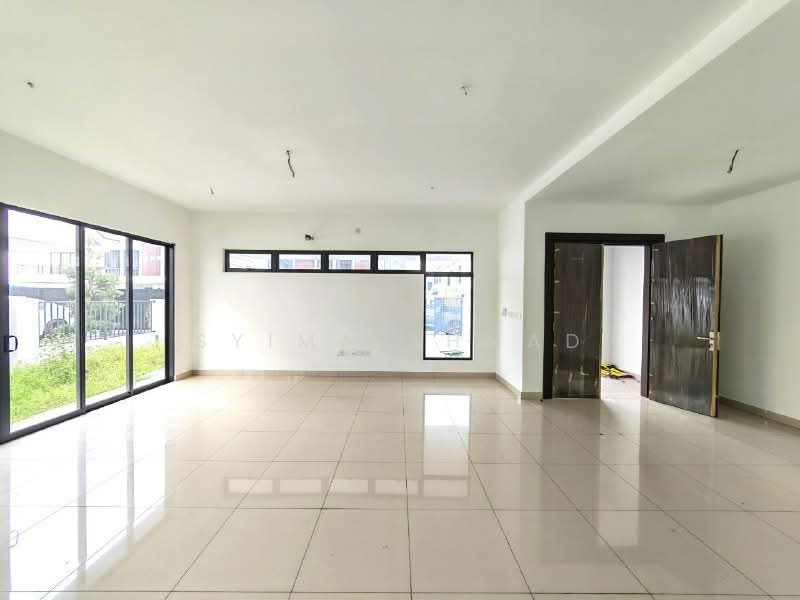 Semi-Detached House for Sale in Elmina (Shah Alam) - Syima Ahmad - Living Room - PropertyGuru.com.my