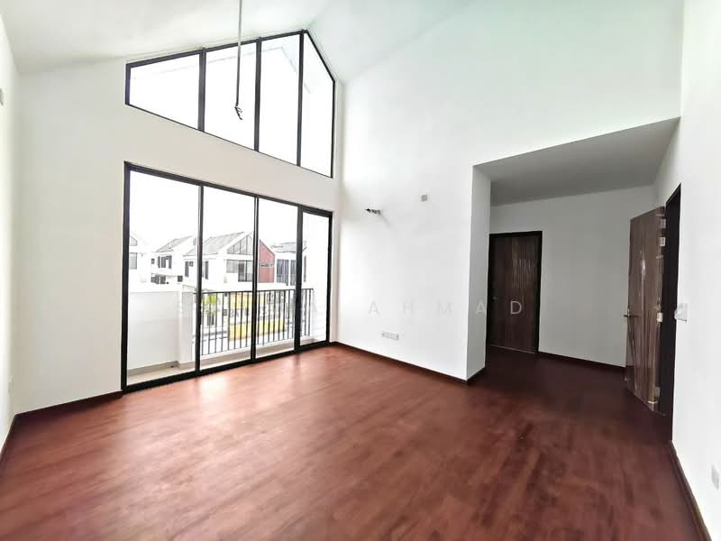 Semi-Detached House for Sale in Elmina (Shah Alam) - Syima Ahmad - Living Room - PropertyGuru.com.my