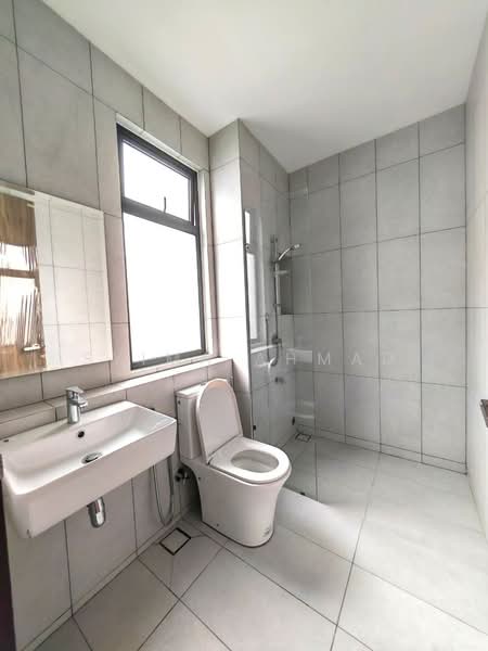 Semi-Detached House for Sale in Elmina (Shah Alam) - Syima Ahmad - Bathroom - PropertyGuru.com.my
