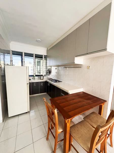 Kondominium untuk Disewa di N-Park Condominium - Jerry Tan - Kitchen - PropertyGuru.com.my