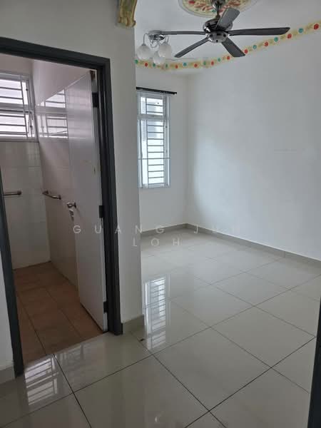 Rumah Teres untuk Dijual di Taman Mutiara Rini (Skudai) - Guang Jun Loh - PropertyGuru.com.my