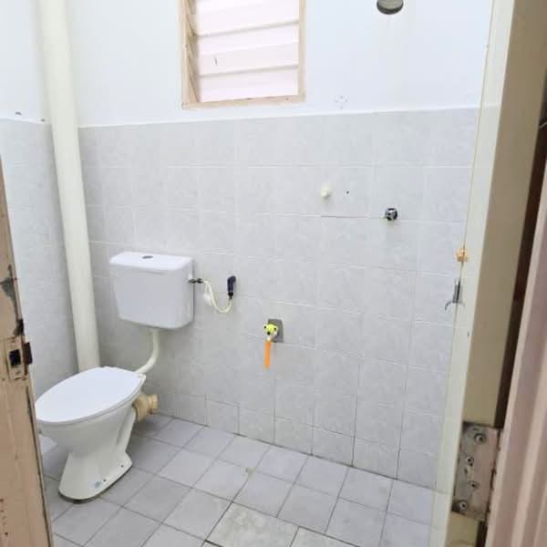 1-storey Terraced House for Sale in Bandar Tasek Mutiara (Simpang Ampat) - Ann Khor - Bathroom - PropertyGuru.com.my