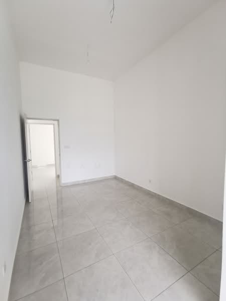 Rumah Teres 2 Tingkat untuk Disewa di Taman Bukit Mewah (Tampoi) - Sam Yap - Interior - PropertyGuru.com.my