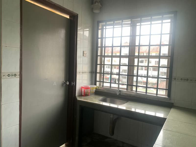 Pangsapuri untuk Dijual di Titiwangsa Apartment - Ashley Goh - Kitchen - PropertyGuru.com.my