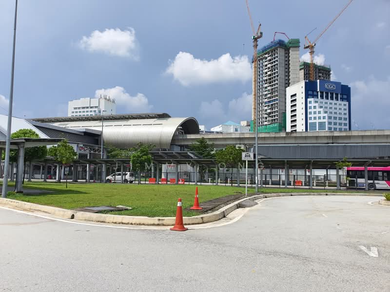 Servis Apartment untuk Disewa di Temasya 8 - Jimmy Ong - LRT Station - PropertyGuru.com.my