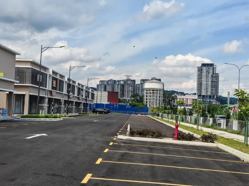 Kedai untuk Disewa di Bandar Metro Puchong (Puchong) - Samantha Chooi - Exterior - PropertyGuru.com.my