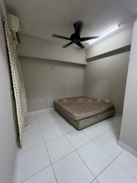 Kondominium untuk Disewa di Elit Heights @ Bayan City - Vivian Chan - Bedroom - PropertyGuru.com.my