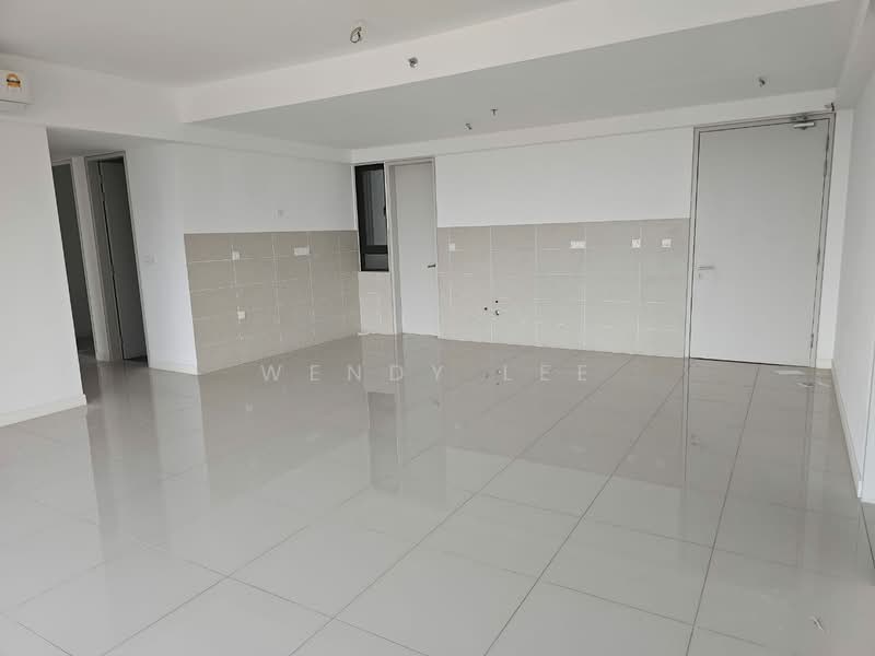 Servis Apartment untuk Dijual di The Pulse Residence - Wendy Lee - Living Room - PropertyGuru.com.my
