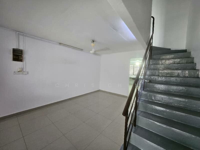 Rumah Teres 2 Tingkat untuk Disewa di Taman Johor Jaya (Johor Bahru) - Chris Chin - Interior - PropertyGuru.com.my