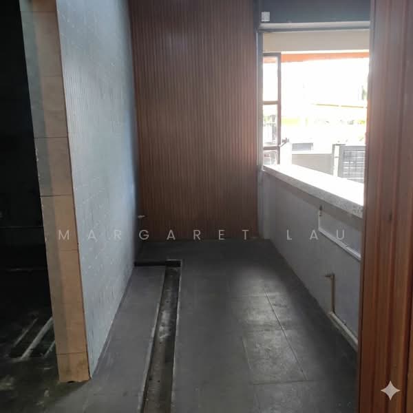 Shop for Rent in Taman Tun Dr Ismail (Kuala Lumpur) - Margaret Lau - Balcony - PropertyGuru.com.my
