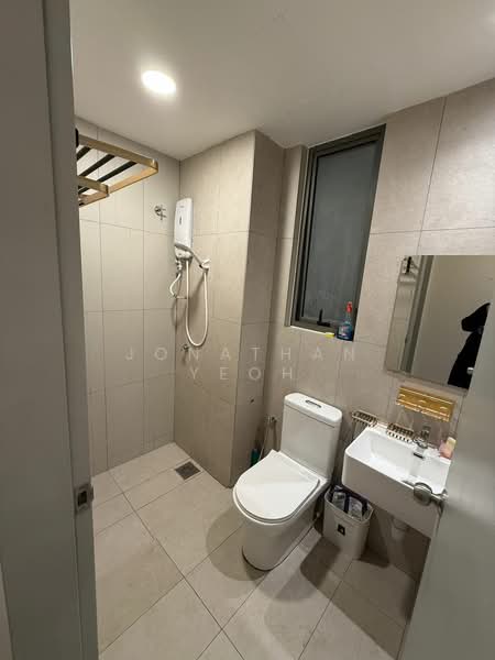 Service Residence for Rent at Kenwingston Platz - Jonathan Yeoh - Bathroom - PropertyGuru.com.my