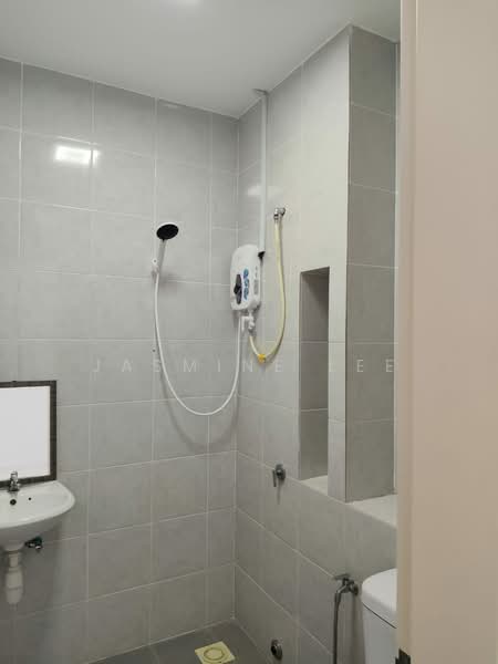 2-storey Terraced House for Rent in Puncak Alam (Selangor) - Jasmine Lee - Bathroom - PropertyGuru.com.my