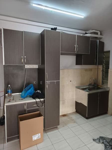 Apartment for Rent at The Lumayan Apartment - Kent Yu - Kitchen - PropertyGuru.com.my