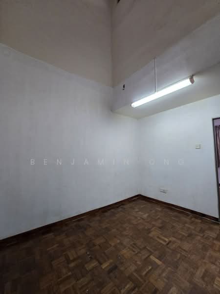 2-storey Terraced House for Rent in Taman Damansara Aliff (Tampoi) - Benjamin Ong - Interior - PropertyGuru.com.my