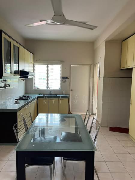 Rumah Bandar untuk Dijual di Taman Sungai Besi Indah (Seri Kembangan) - Faliyana binti Muda - PropertyGuru.com.my