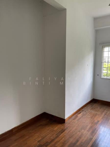 Rumah Bandar untuk Dijual di Taman Sungai Besi Indah (Seri Kembangan) - Faliyana binti Muda - PropertyGuru.com.my