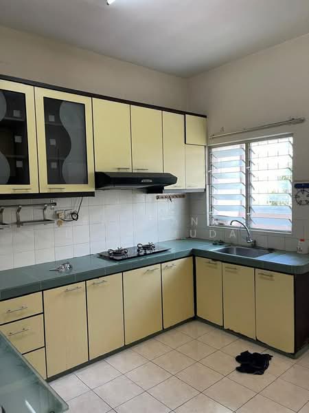 Rumah Bandar untuk Dijual di Taman Sungai Besi Indah (Seri Kembangan) - Faliyana binti Muda - PropertyGuru.com.my